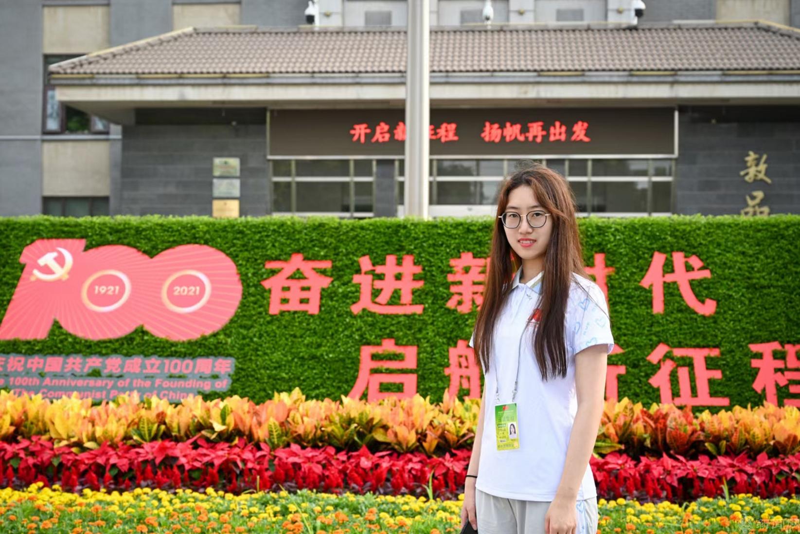 首都最美志愿者-beat365亚洲体育在线官网-邹琳.jpg 首都最美志愿者-beat365亚洲体育在线官网-邹琳.jpg